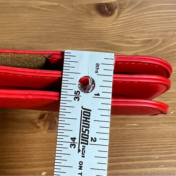 Frida Kahlo Crossbody Mini Bag NWOT - Picture 8 of 8